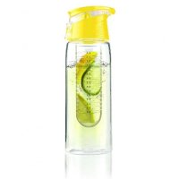 Sport Trinkflasche mit Fruchteinsatz 700 ml TRITAN (BPA frei) Trinkflasche mit Fruchteinsatz - gelb